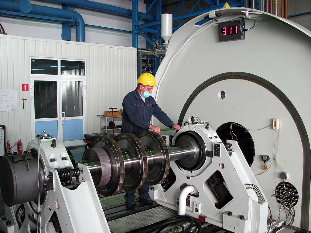Принцип работы центробежного компрессора с газотурбинным приводом