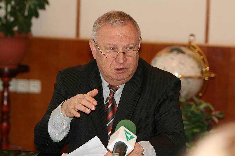 За особые трудовые заслуги