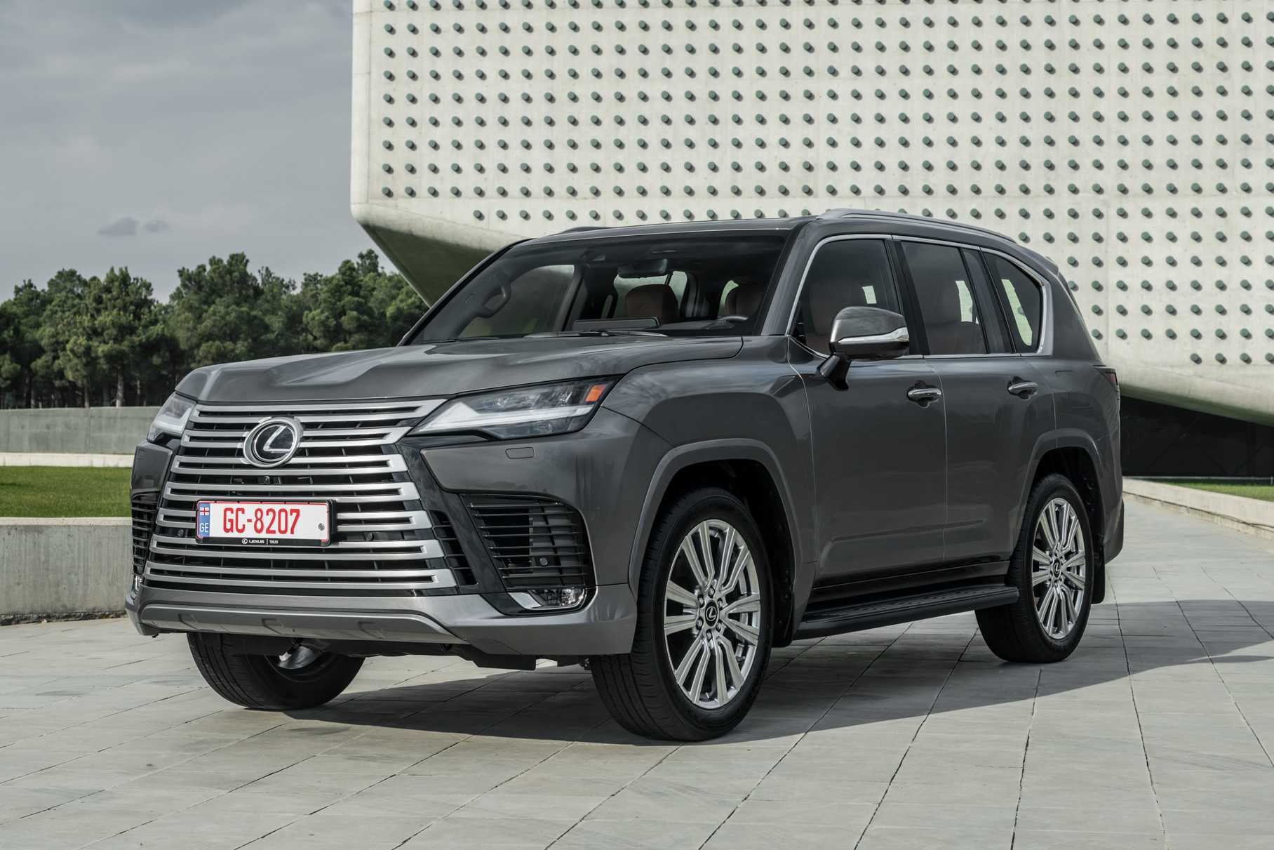 Тест-драйв lexus lx (поколение iv рестайлинг) - свежее прочтение имиджа и ценностей lexus lx