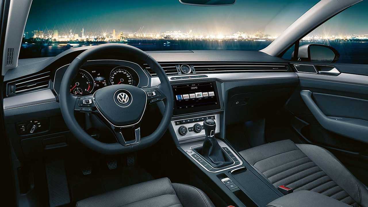 Volkswagen passat 2024 interior, exterior images - passat 2024 photo gallery | oto