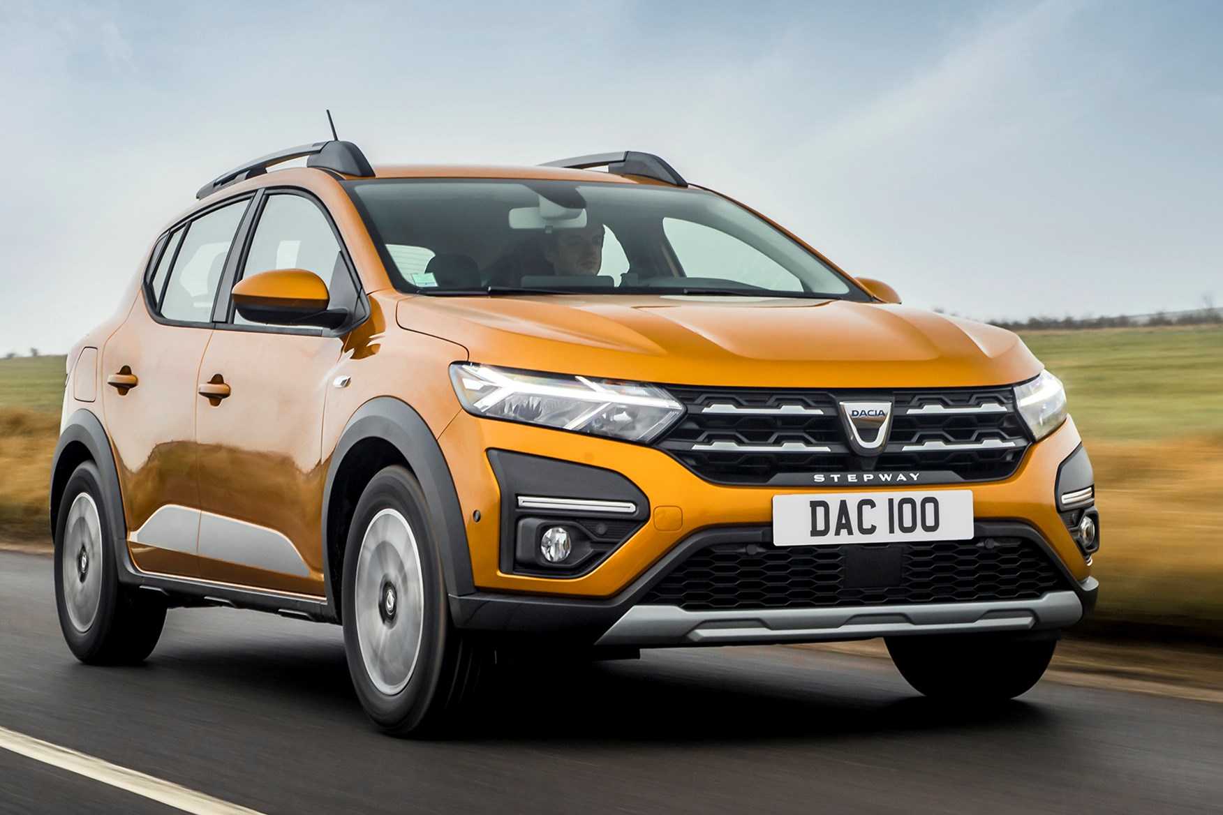 Renault sandero 2023: prices, photos and versions