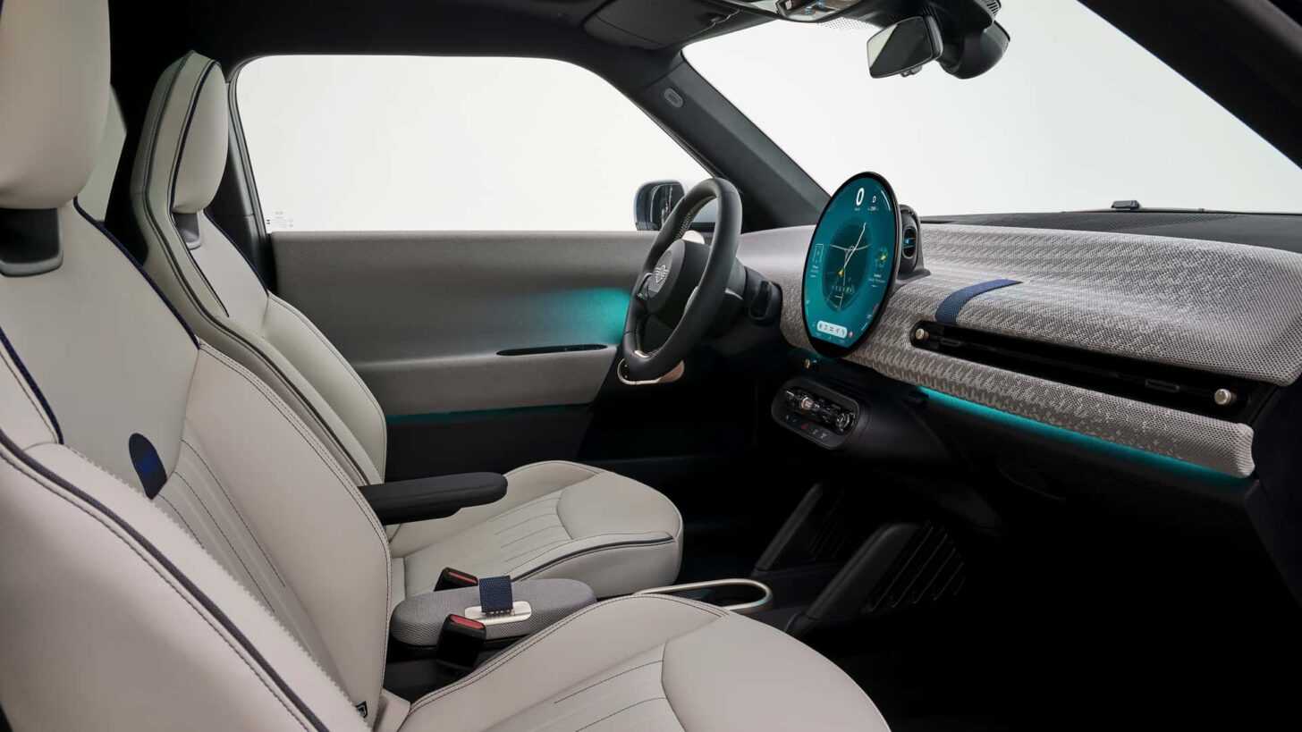 New electric mini cooper revealed