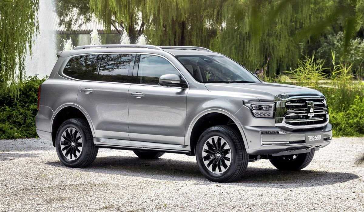Китайский tank едет в россию, чтобы сместить с трона land cruiser. обзор короля азиатского автопрома