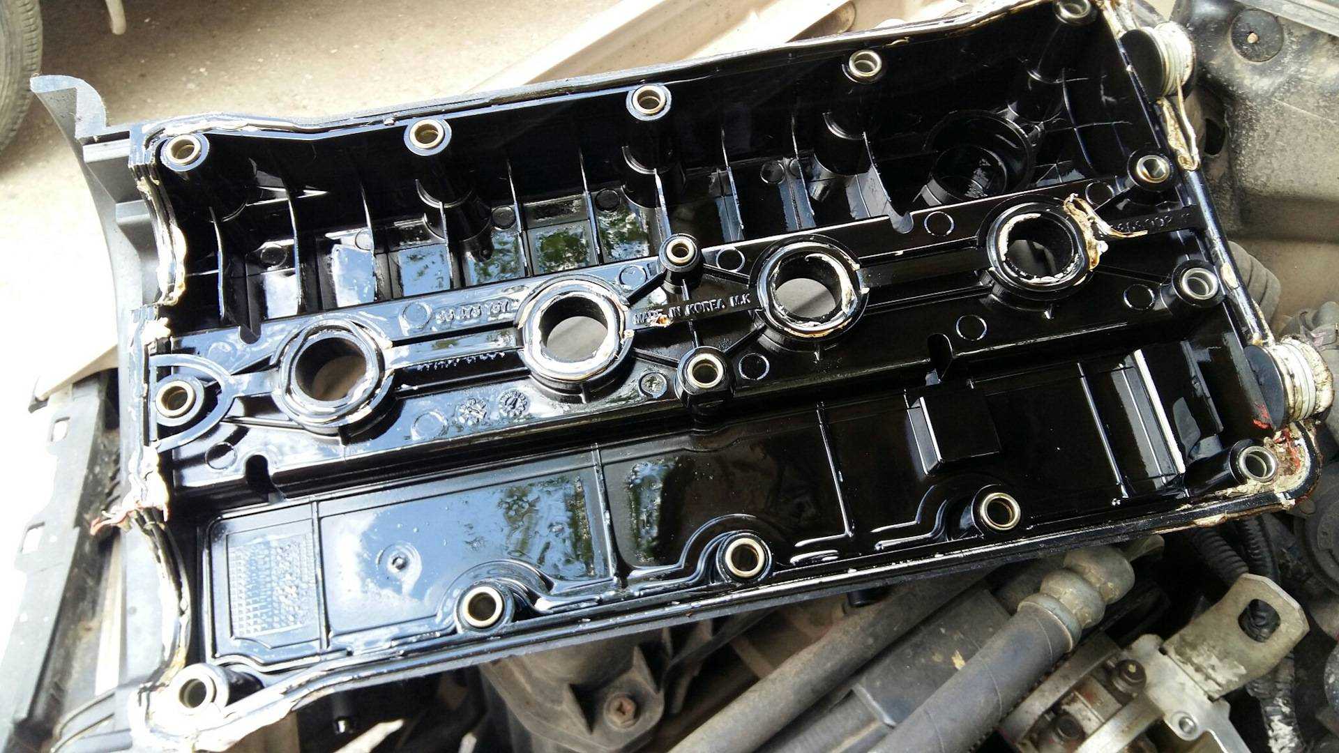 Течь масла из под клапанной крышки: причины и решение проблемы — auto-self.ru