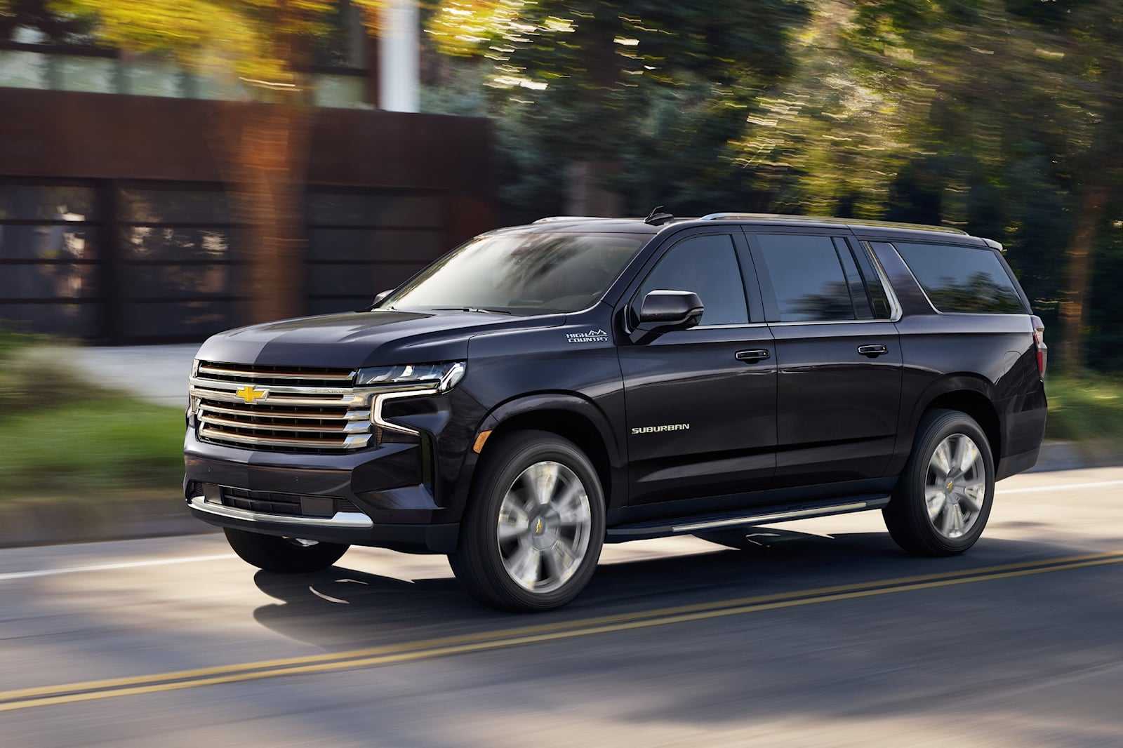 2022 chevrolet tahoe and suburban updates: fun for the whole family