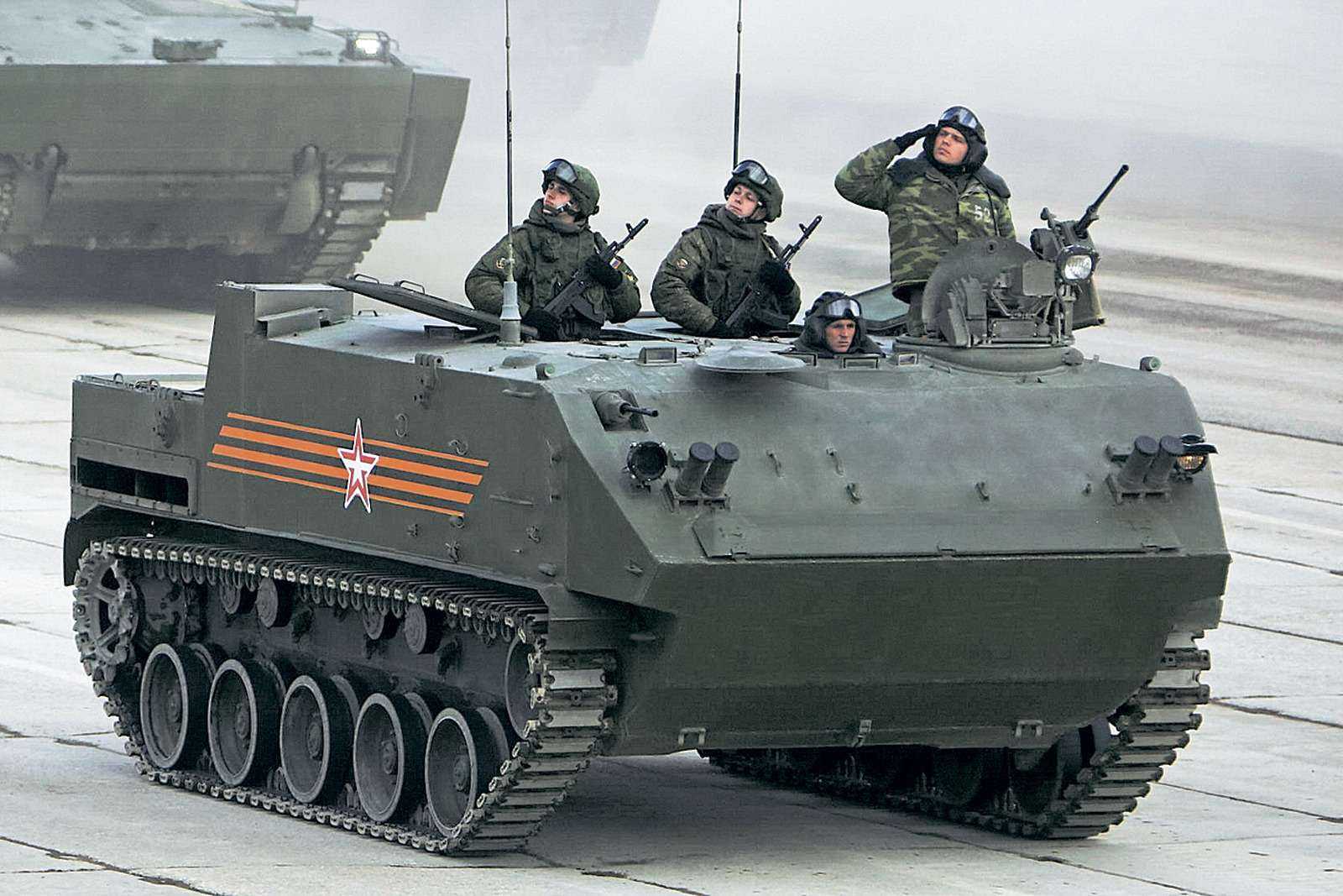 Специально для россии — китайцы к концу года собираются выпустить автомобили «красное знамя»