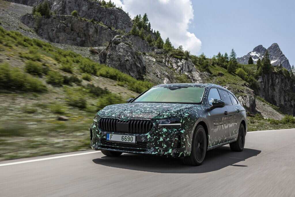 Skoda superb 2024 (4) нового поколения: дебют в камуфляже. фото и дата выхода | топ автосервисов