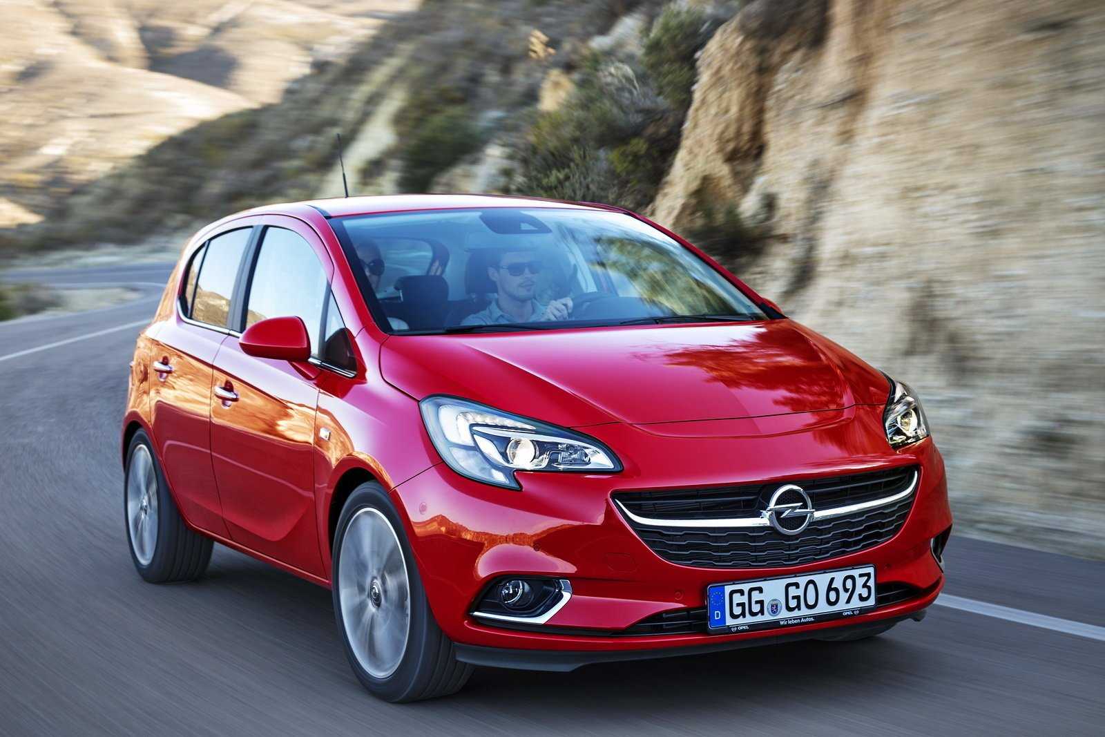 Opel - полный каталог моделей, характеристики, отзывы на все автомобили opel (опель)