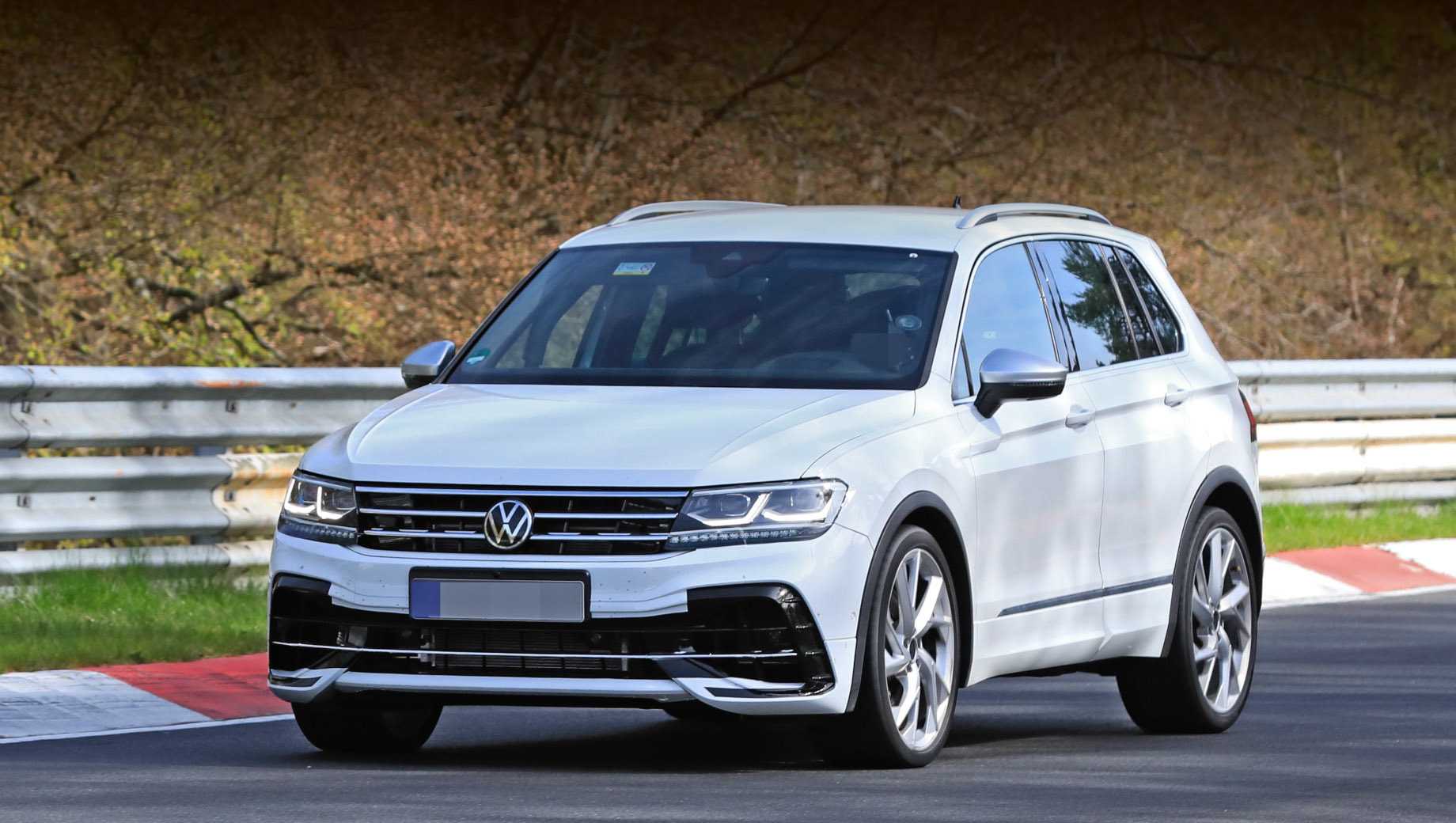R line volkswagen tiguan black style