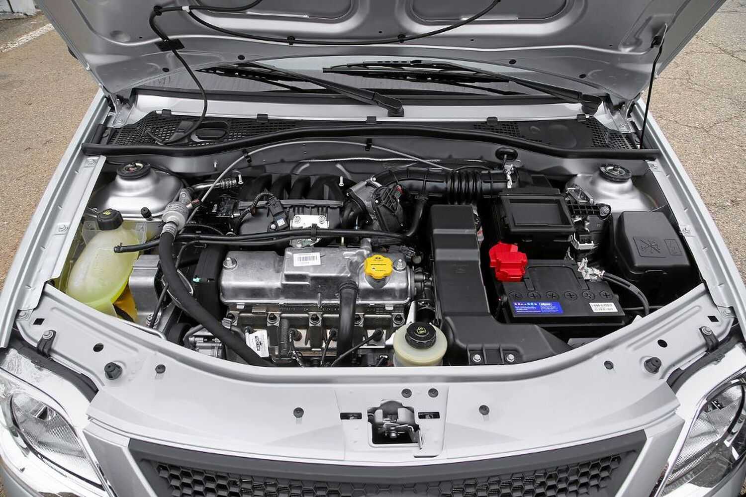 Renault logan снять замена ремонт   замена датчика сигнализатора недостаточного давления масла рено логан