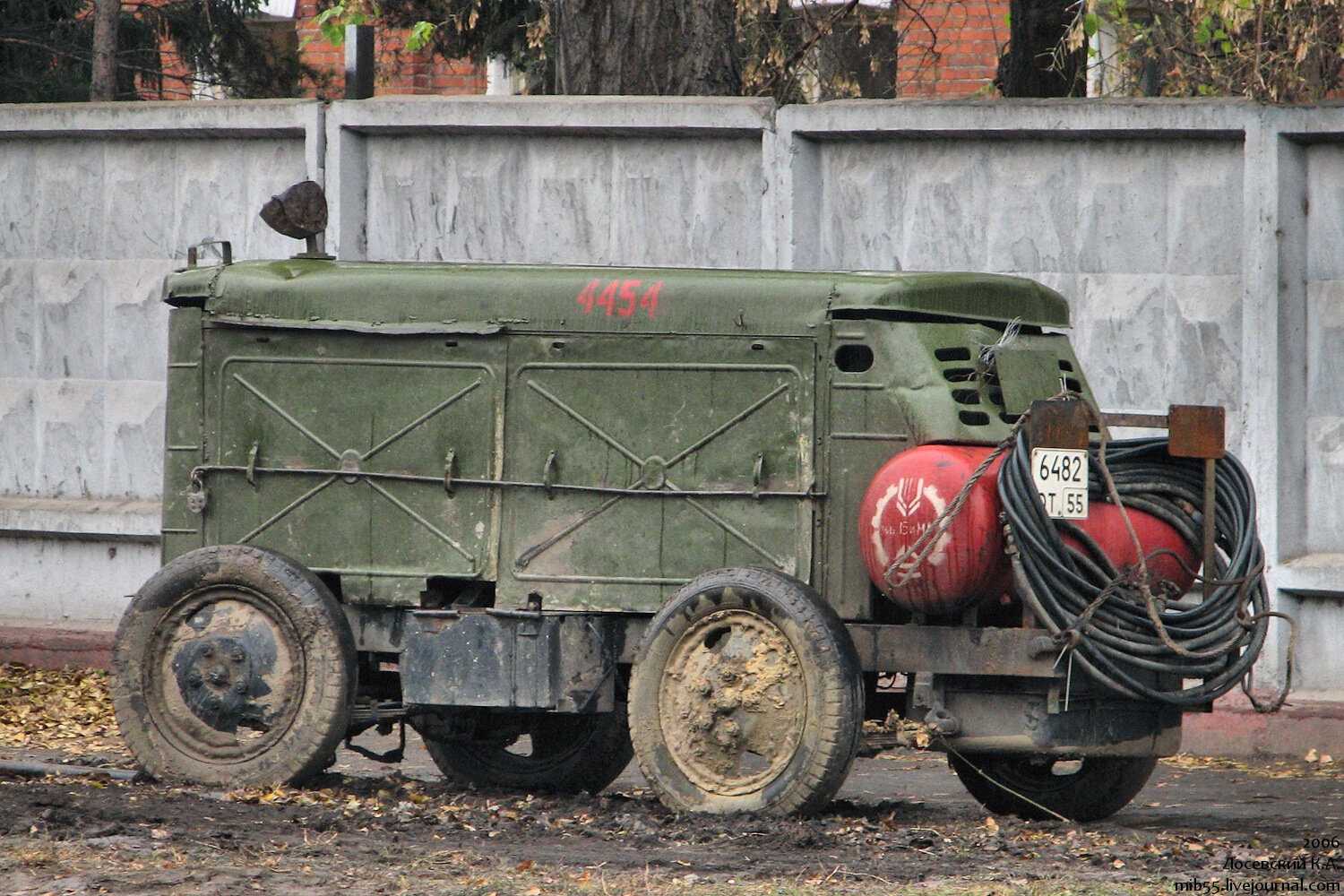 ЗИФ 55 – дизельный винтовой компрессор промышленного назначения, обеспечивающий бесперебойную работу пневматических инструментов и систем Он активно