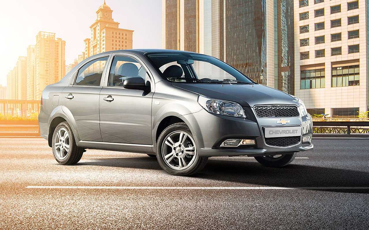 В россию привезли неубиваемый седан chevrolet, который стоит как lada vesta | новости mos.news