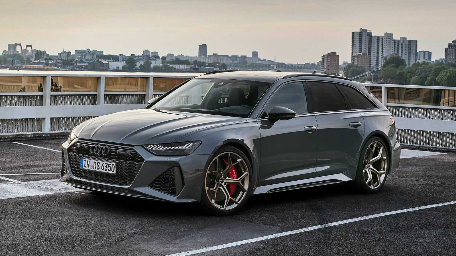 Audi
            rs6 avant performance
            (2023)
