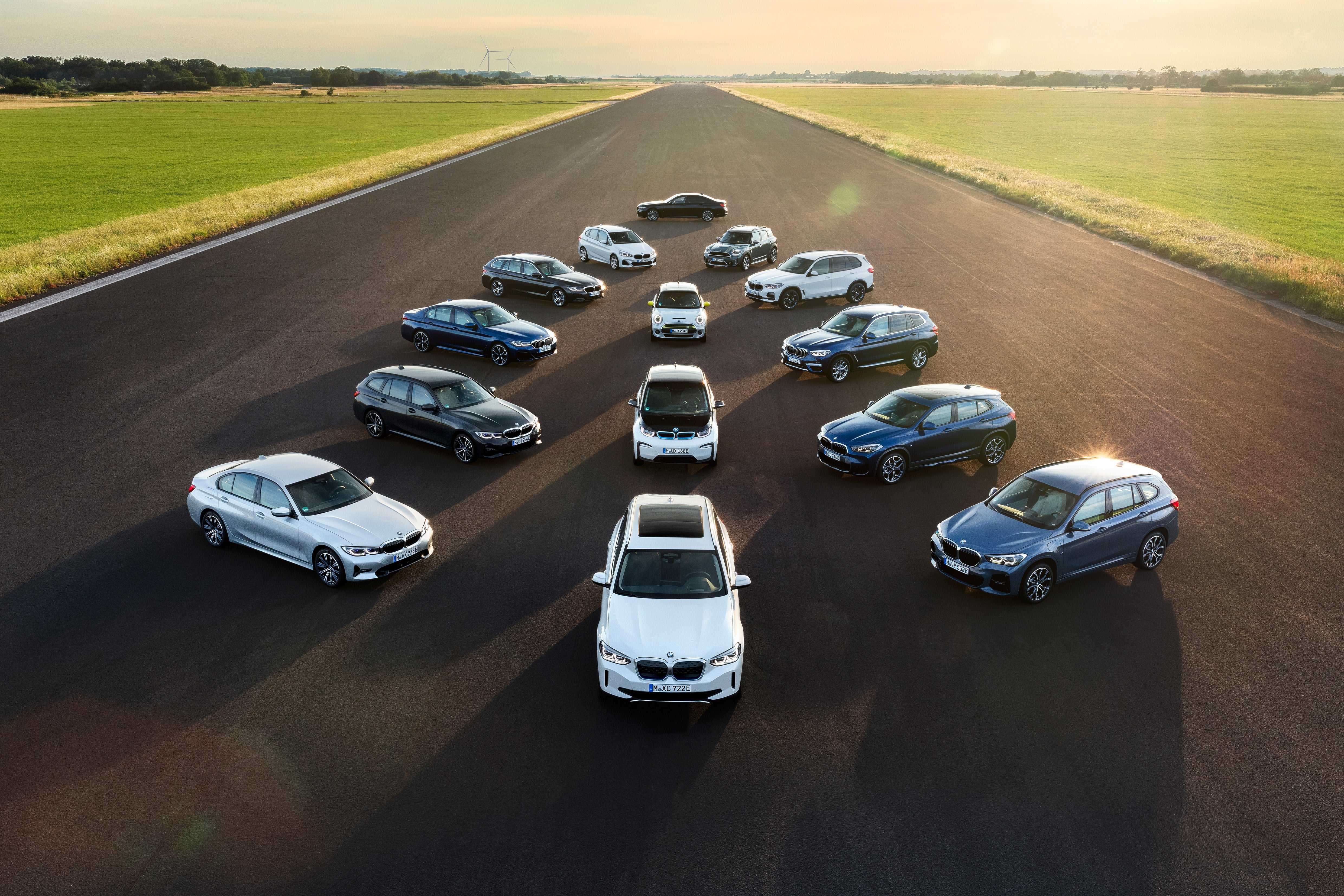 Дебют нового поколения bmw 5 series может состояться до конца июня