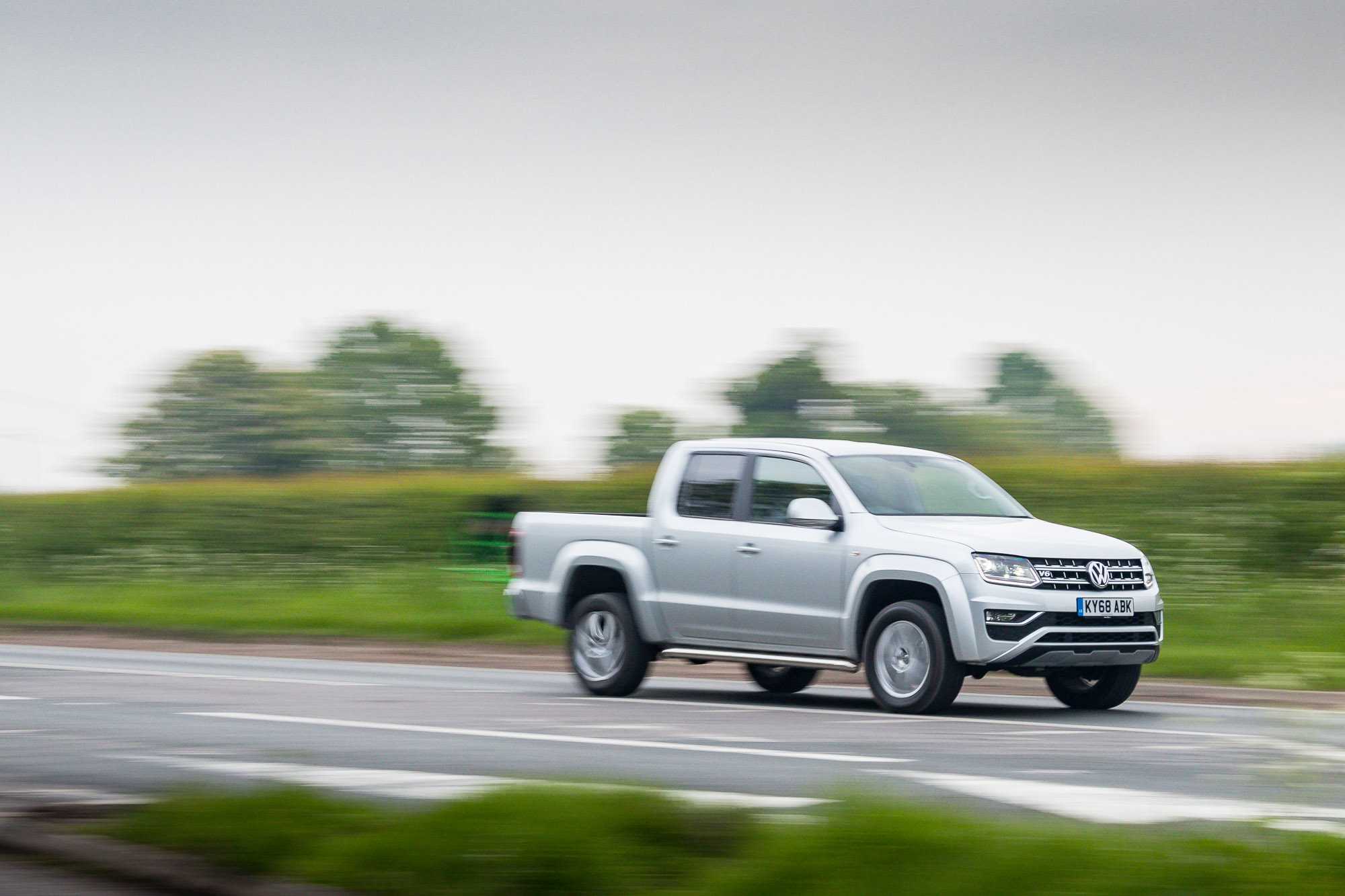 Автокомпания volkswagen представила пикап amarok второго поколения 7 июля 2022 года