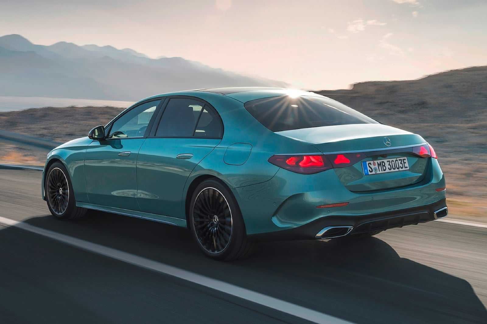 Гибридный mercedes-amg c 63 оказался на центнер тяжелее s-класса