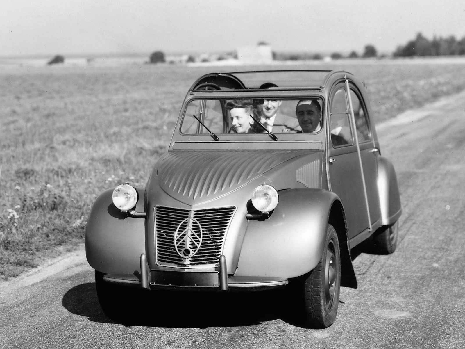 Citroën logo meaning and history [citroën symbol]