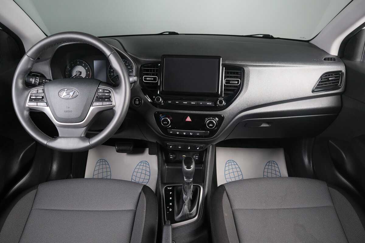 Hyundai solaris 2021 — одна из лучших моделей в своем сегменте по цене всего от 805 тысяч рублей